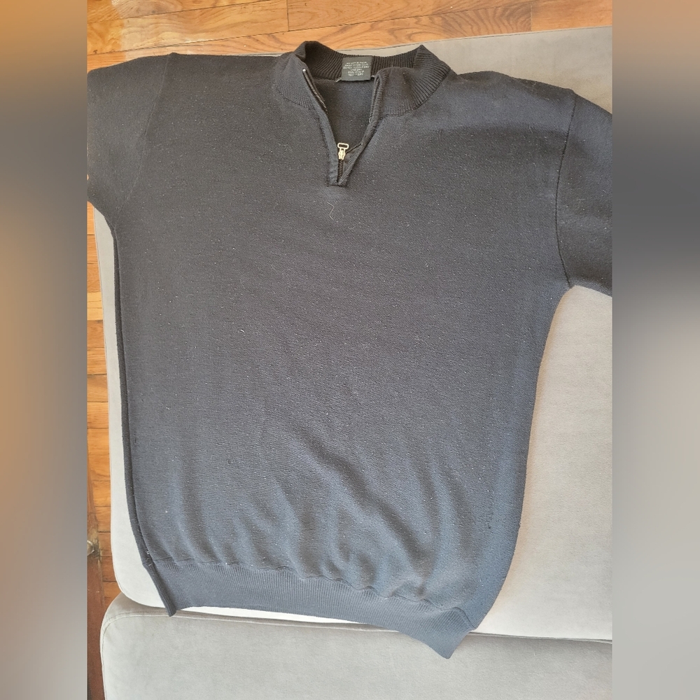 Sweater - Picture 2 of 4